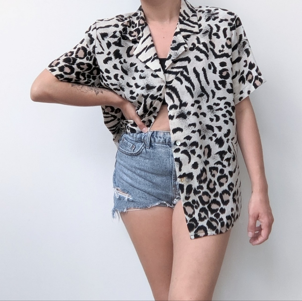 🖤 Vintage Cheetah Print Shirt - Picture 3 of 7